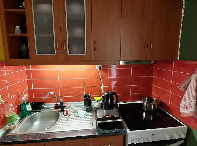 φιλοξενία1 Dráma