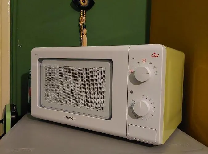 φιλοξενία1 * Dráma