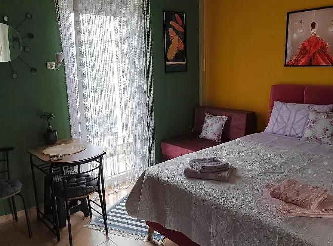 φιλοξενία1 * Dráma